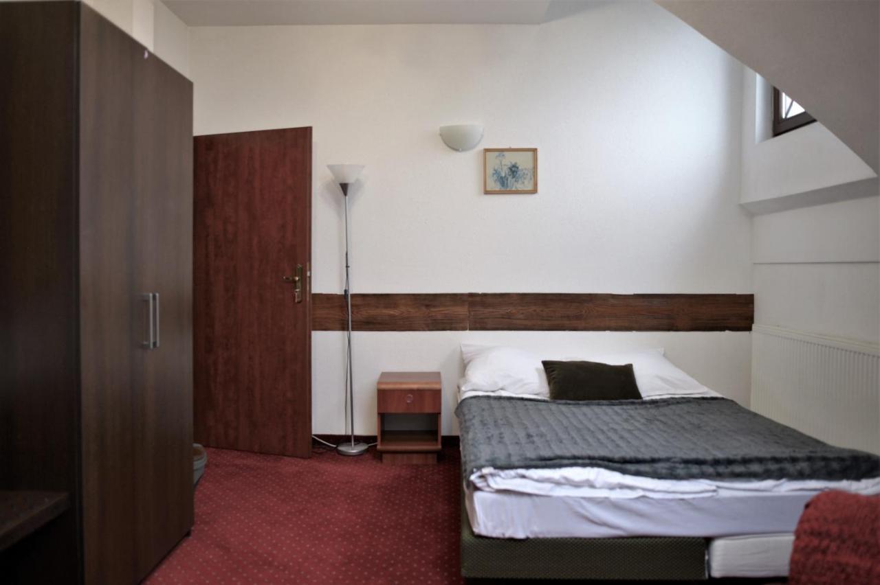 Będzin Gosciniec Czarci Mlyn B&B 외부 사진