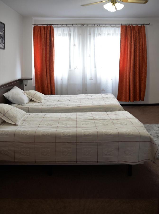 Będzin Gosciniec Czarci Mlyn B&B 외부 사진
