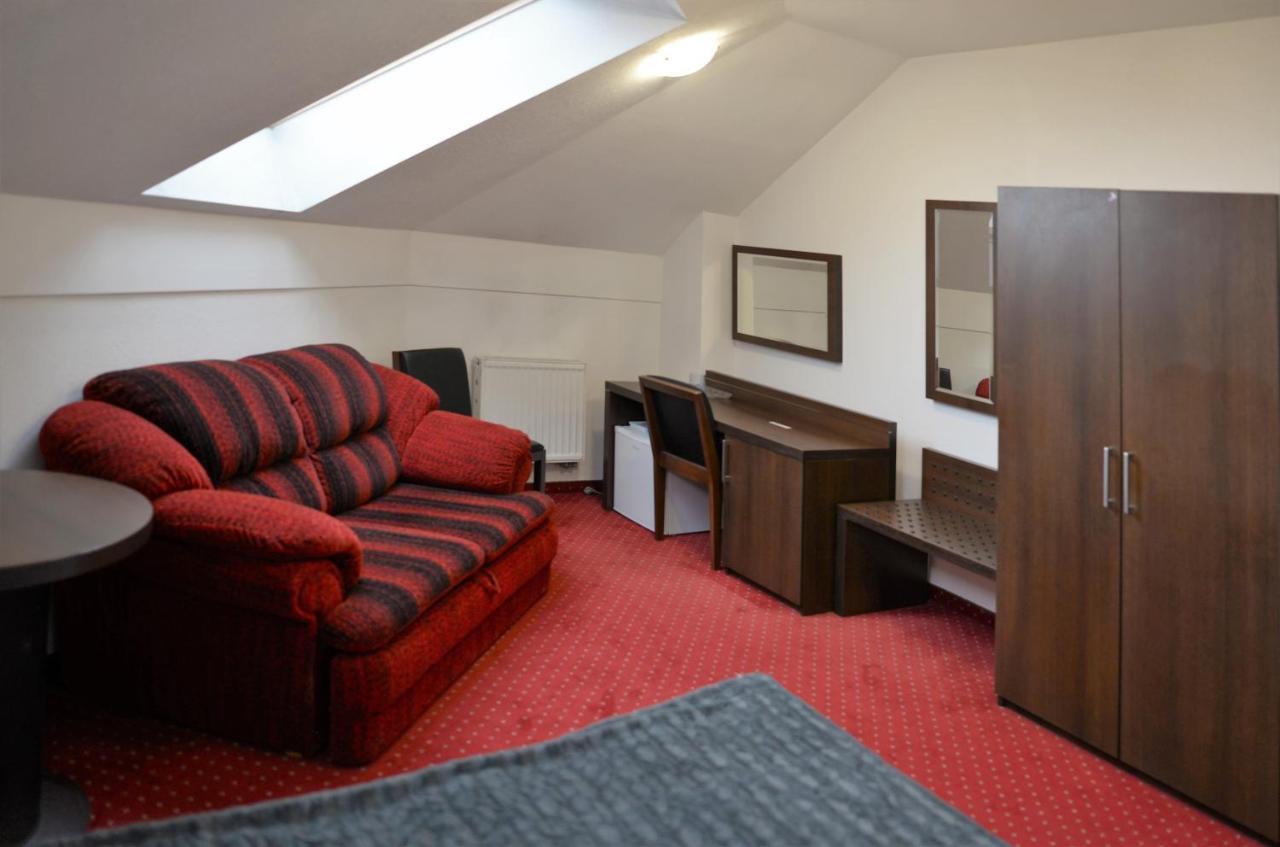 Będzin Gosciniec Czarci Mlyn B&B 외부 사진