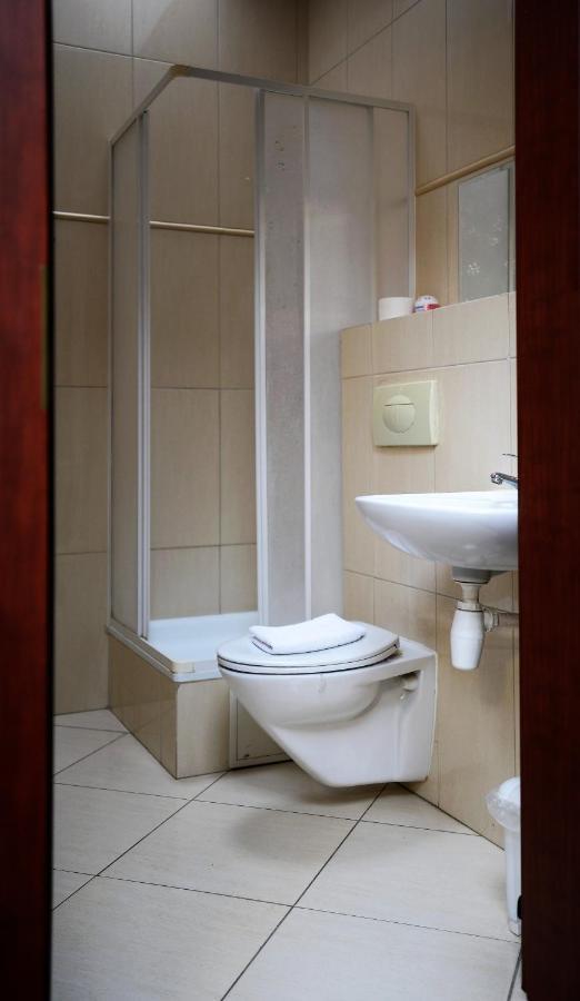 Będzin Gosciniec Czarci Mlyn B&B 외부 사진